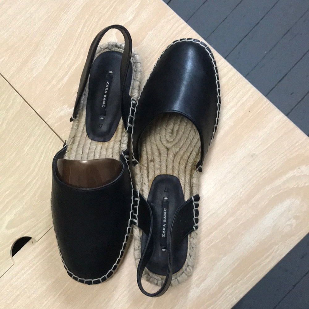 Shoes - Picture 5 of 5